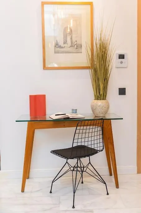 So Chic & Lumineux Appartement Avec Terrasse Ensoleillee Au Coeur De Maarif Quartier Palmier Avec Parking Pres De Tramway Et Restaurants Luigi Casablanca Apartment