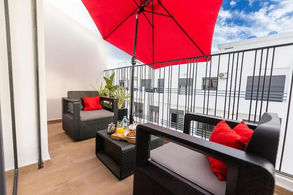 So Chic & Lumineux Appartement Avec Terrasse Ensoleillee Au Coeur De Maarif Quartier Palmier Avec Parking Pres De Tramway Et Restaurants Luigi Casablanca