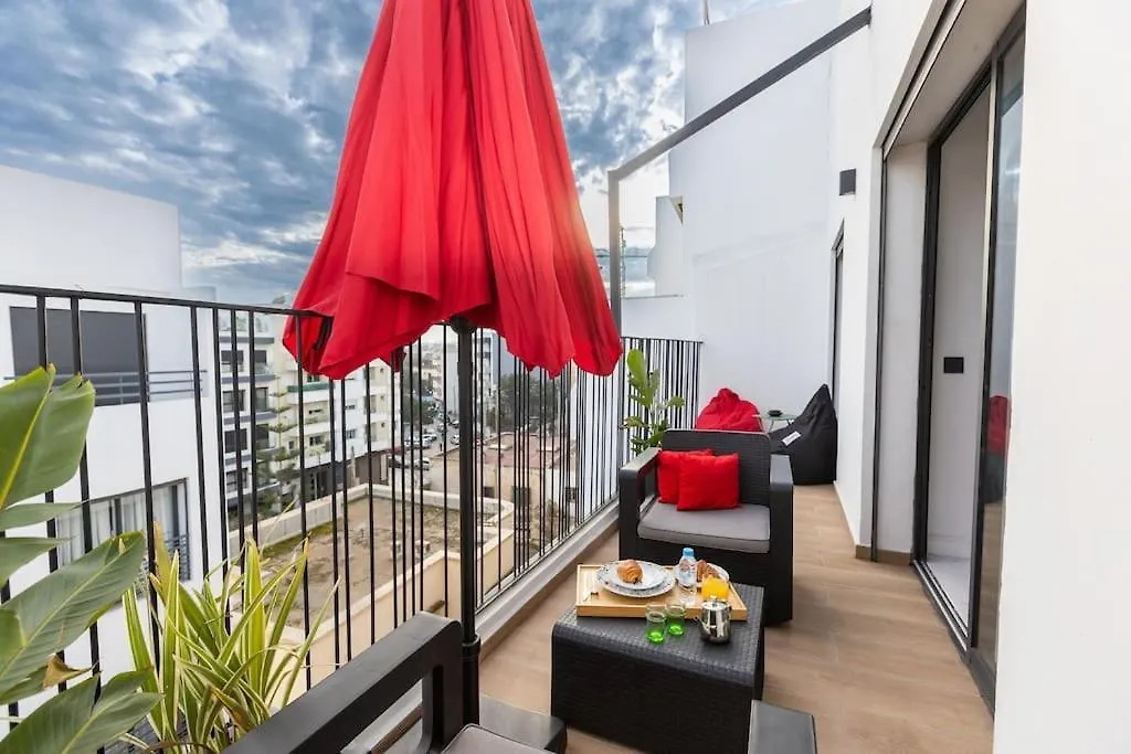 So Chic & Lumineux Appartement Avec Terrasse Ensoleillee Au Coeur De Maarif Quartier Palmier Avec Parking Pres De Tramway Et Restaurants Luigi Casablanca