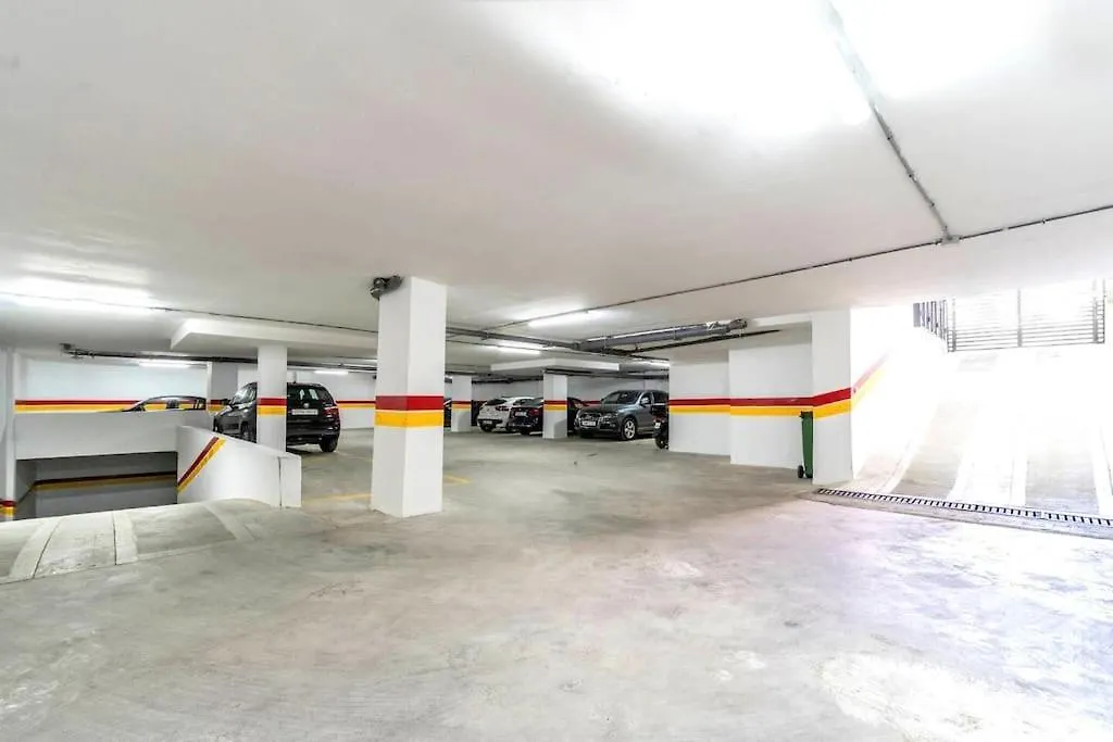 Apartment So Chic & Lumineux Appartement Avec Terrasse Ensoleillee Au Coeur De Maarif Quartier Palmier Avec Parking Pres De Tramway Et Restaurants Luigi Casablanca