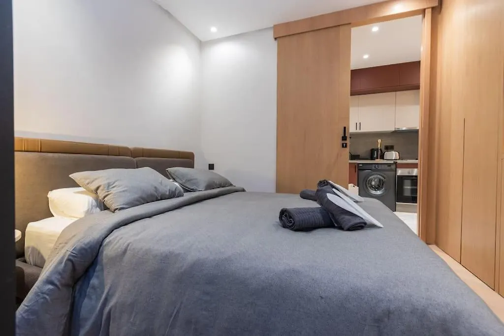 So Chic & Lumineux Appartement Avec Terrasse Ensoleillee Au Coeur De Maarif Quartier Palmier Avec Parking Pres De Tramway Et Restaurants Luigi Casablanca